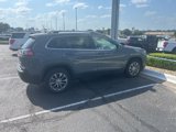 Used 2021 Jeep Cherokee Latitude Plus image 3