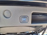 Used 2021 Chevrolet Equinox Premier image 6
