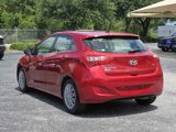 Used 2017 Hyundai Elantra GT image 5