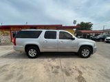 Used 2010 GMC Yukon XL SLT w/ SLT-2 Equipment Package image 4