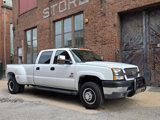 Used 2004 Chevrolet Silverado 3500 2WD Crew Cab w/ Heavy-Duty Power Package image 2