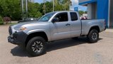 Used 2022 Toyota Tacoma SR image 4