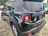 Used 2018 Jeep Renegade Latitude image 4