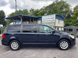 Used 2013 Volkswagen Routan SE image 2