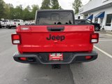 Used 2023 Jeep Gladiator Sport image 3
