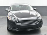 Used 2020 Ford Fusion SE image 2