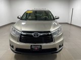 Used 2016 Toyota Highlander XLE image 2