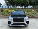 Used 2022 Bentley Bentayga image 2