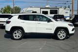 Used 2024 Jeep Compass Latitude image 3