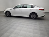 Used 2020 Kia Optima LX image 3