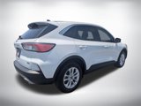 Used 2021 Ford Escape SE image 3