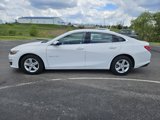 Used 2024 Chevrolet Malibu LT image 3