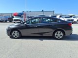Used 2017 Chevrolet Cruze LT image 4