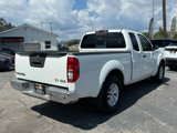 Used 2018 Nissan Frontier SV image 5