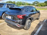 New 2025 Chevrolet Trax RS w/ Sunroof Package image 3