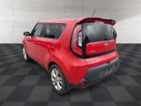 Used 2015 Kia Soul + image 5