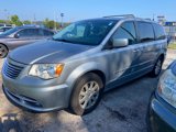Used 2014 Chrysler Town & Country Touring image 4