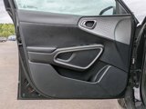 Used 2022 Kia Soul LX w/ Technology Package image 6