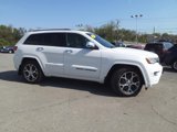 Used 2019 Jeep Grand Cherokee Overland image 2