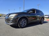 Used 2016 Nissan Rogue SL w/ SL Premium Package image 2