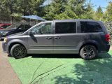 Used 2017 Dodge Grand Caravan SXT image 3