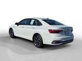 Used 2022 Volkswagen Jetta SEL image 3