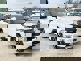 Used 2022 Mitsubishi Outlander SE image 2