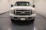 Used 2005 Ford F350 Lariat image 3