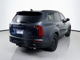 Used 2021 Kia Telluride EX w/ EX Premium Package image 5