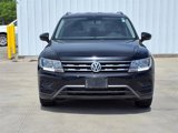 Used 2021 Volkswagen Tiguan S image 2
