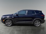 Used 2022 Kia Seltos LX image 2