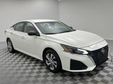 Used 2024 Nissan Altima 2.5 S image 3