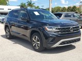 Certified 2022 Volkswagen Atlas SE image 2