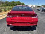 Used 2022 Hyundai Elantra SEL w/ Convenience + Premium Package image 2