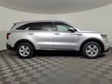 Used 2021 Kia Sorento LX image 5