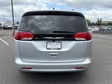 Used 2022 Chrysler Voyager LX image 4