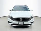 Used 2021 Volkswagen Jetta SE image 2