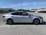 Used 2023 Nissan Altima 2.5 SV image 2