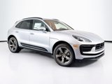 New 2025 Porsche Macan image 5