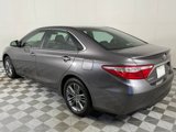 Used 2017 Toyota Camry SE image 4