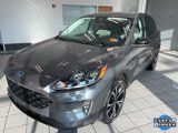Used 2022 Ford Escape SE w/ SE Sport Appearance Package image 4