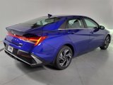 New 2025 Hyundai Elantra Limited image 4