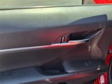Used 2022 Toyota Camry SE image 6