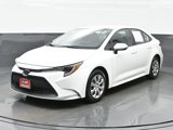 Used 2021 Toyota Corolla LE image 2