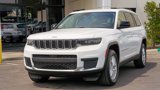 Used 2023 Jeep Grand Cherokee L Laredo image 2