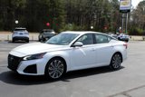 Used 2023 Nissan Altima 2.5 SL image 2