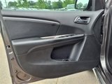 Used 2017 Dodge Journey Crossroad image 4