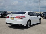 Used 2019 Toyota Camry LE image 3