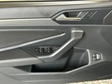 Used 2024 Volkswagen Jetta SE image 4