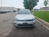 Used 2016 Volkswagen e-Golf SEL Premium image 3